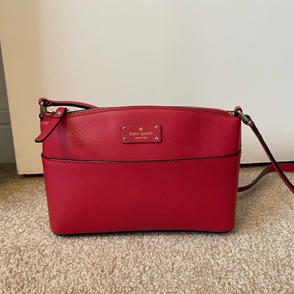 Red Kate Spade Crossbody Purse